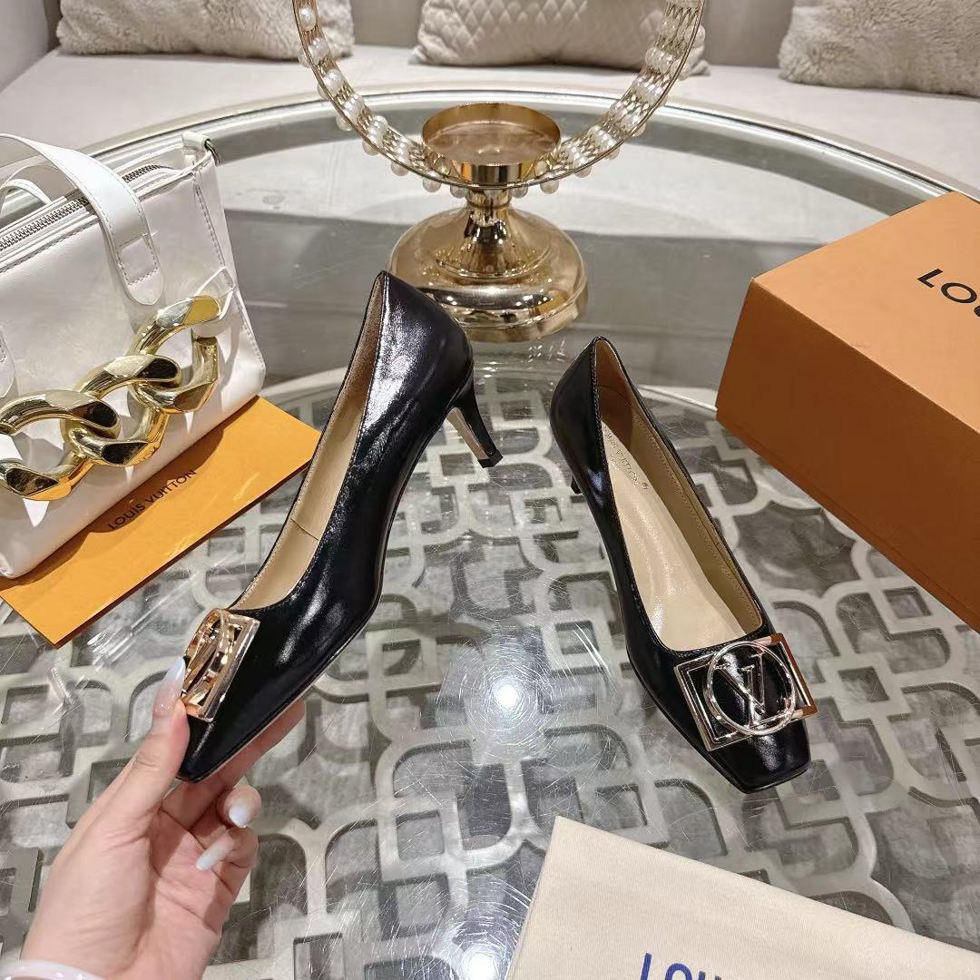 Women's high heels